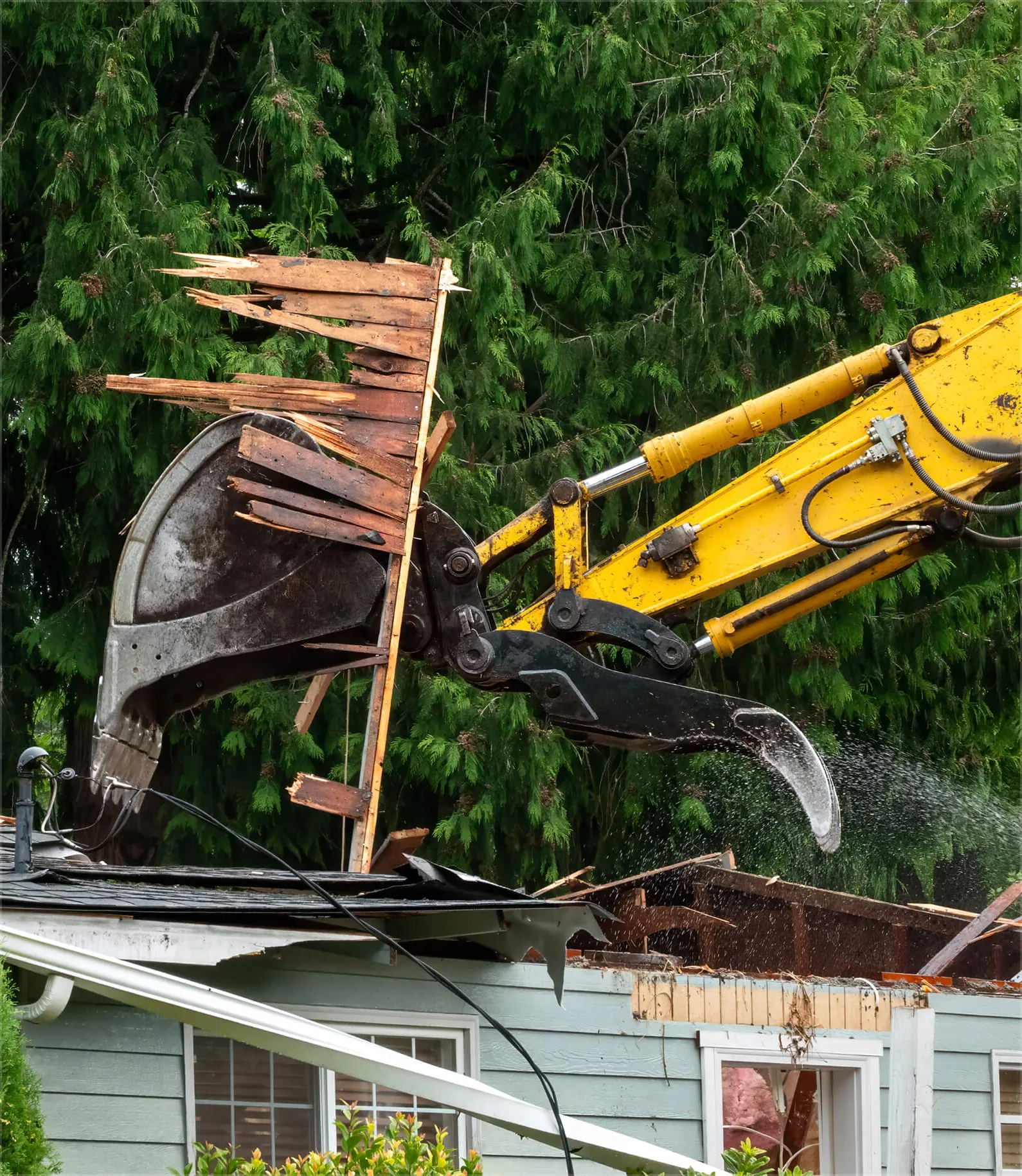 OUTBUILDING & STRUCTURE REMOVAL